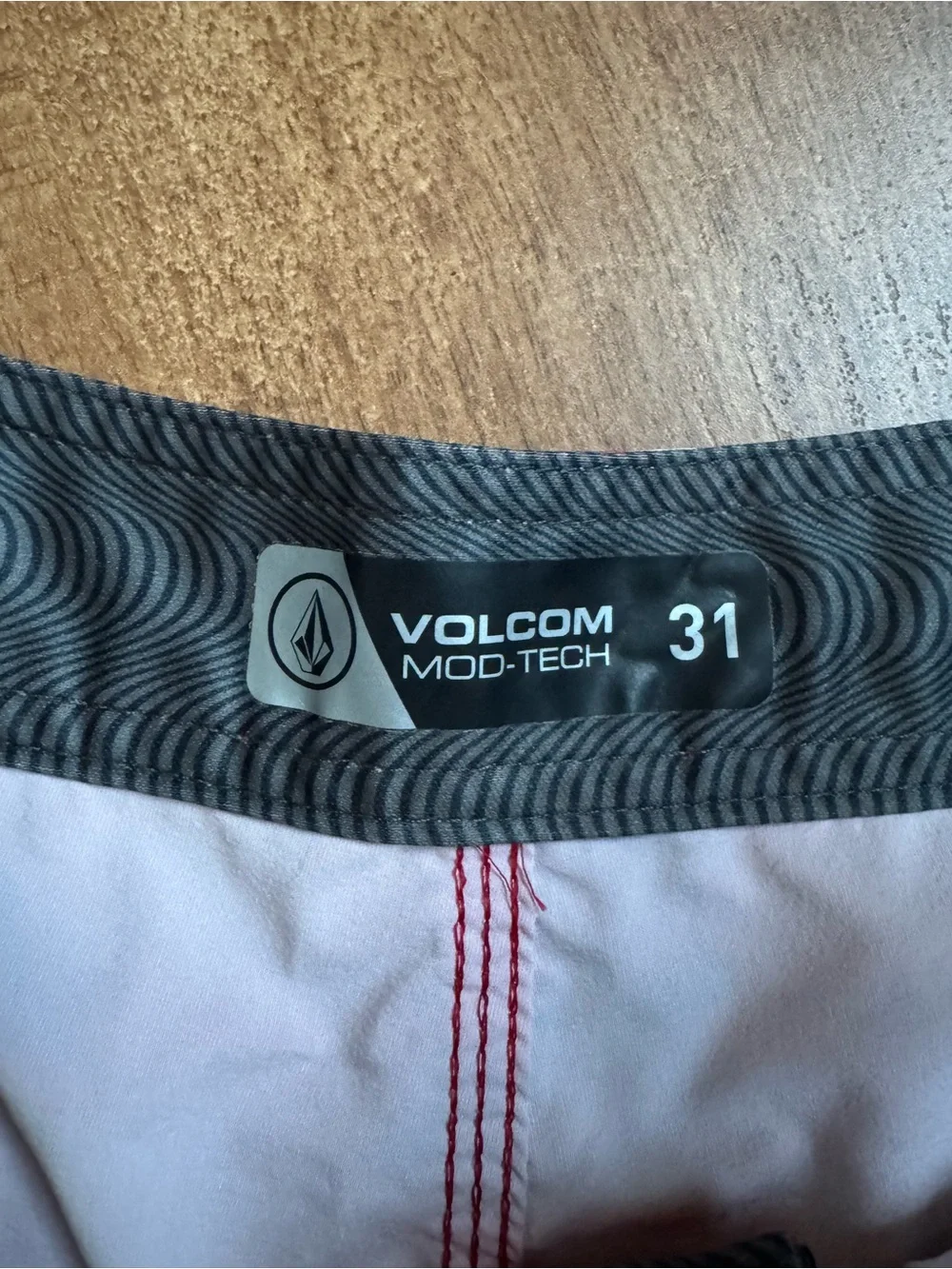 Men’s Volcom Swim Trunks Red/White/Blue Mens Swim Shorts swim suit